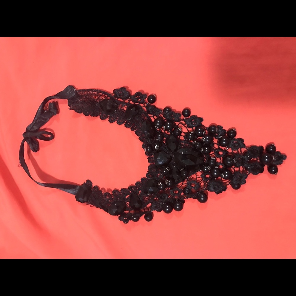 Statement tie necklace